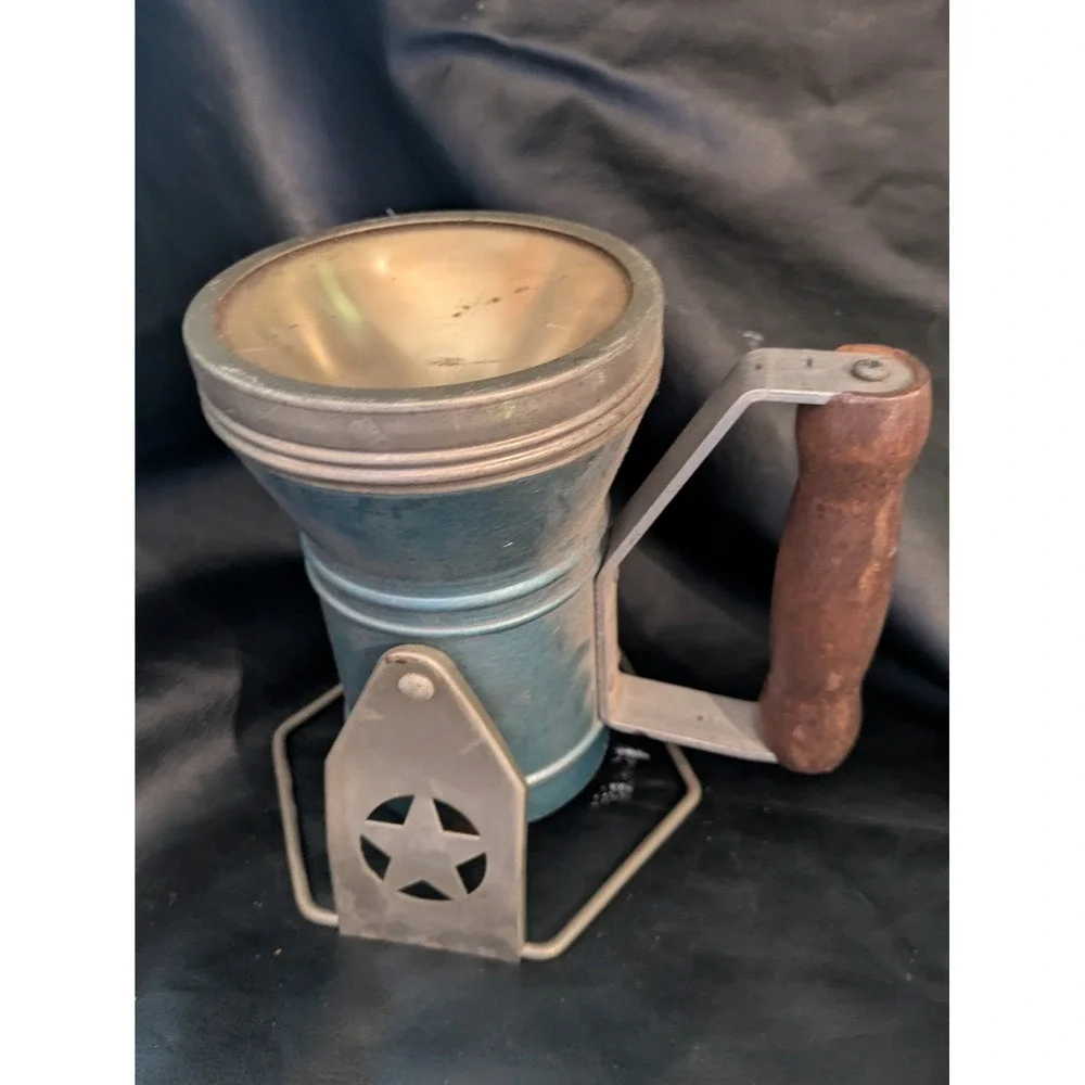Vintage Star Headlight & Lantern Co Railroad Signal Lantern Blue Wood Handle